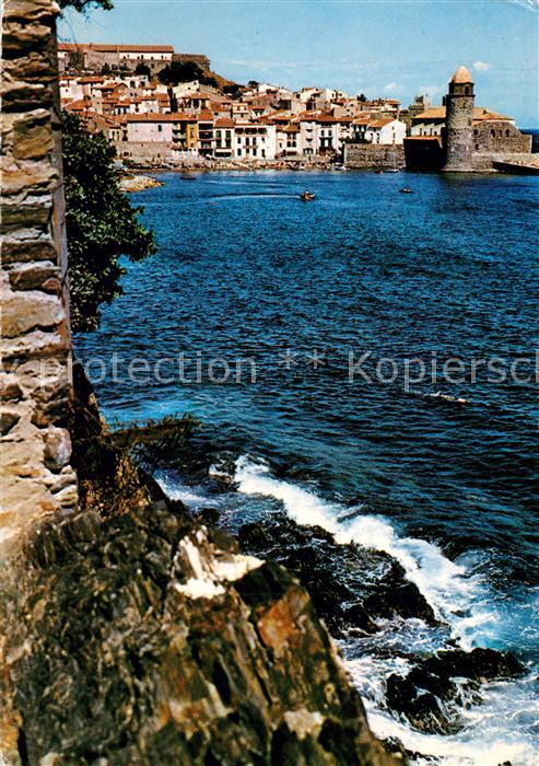 Collioure La plage Eglise Saint Vincent
