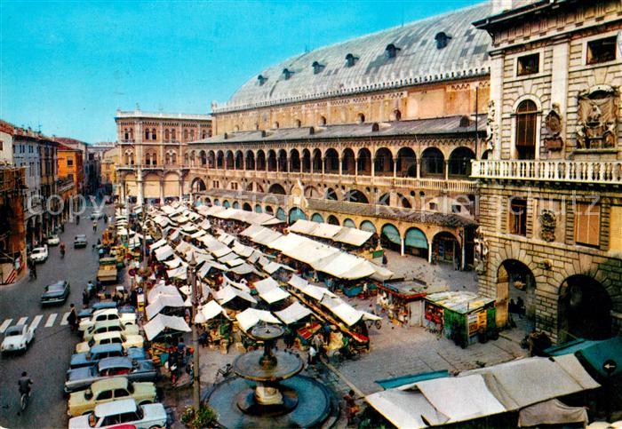 Padova Palazzo della Ragione Piazza delle Erbe Palast Marktplatz
