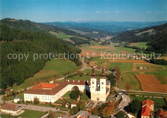Gurk Fliegeraufnahme Kirchenpartie Salvatorienkolleg Mausolum f?r die heilige He