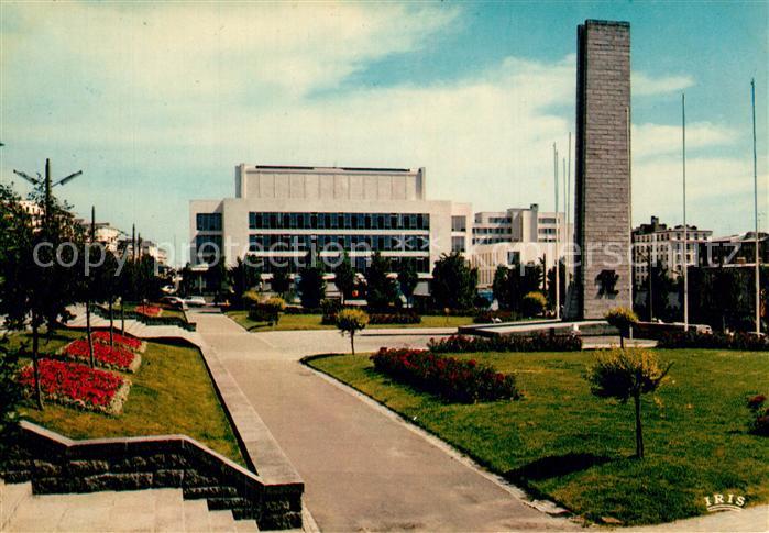 Brest 29 Jardins de la Rue de Siam et Monument aux Morts