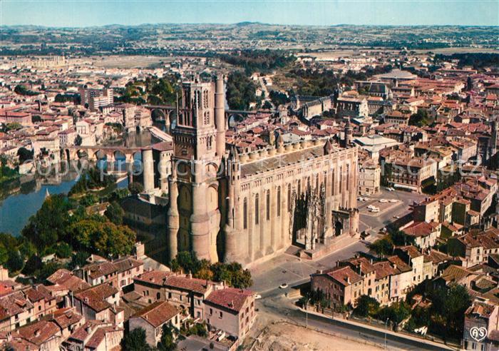 Albi Tarn Basilique Sainte Cecile XIIIe siècle vieux quartiers ponts sur le Tarn