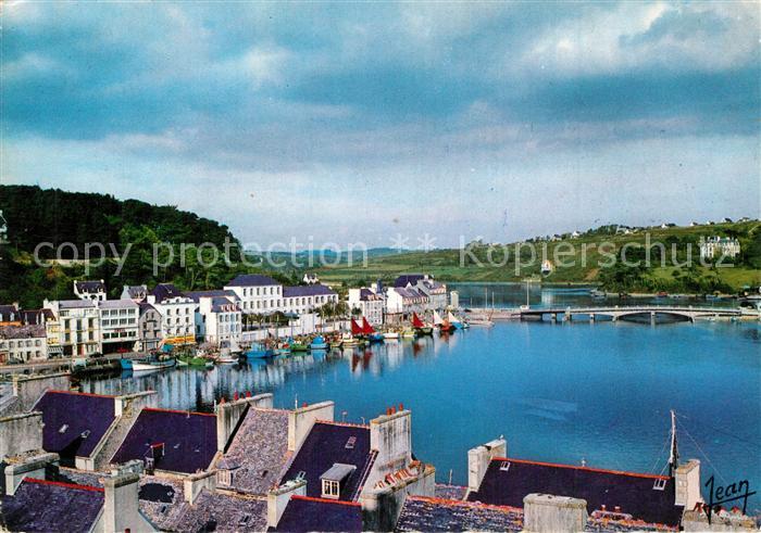 Audierne Le Port au fond Vallee du Goyen