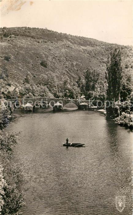 Menat Vieux pont Vallee de la Sioule
