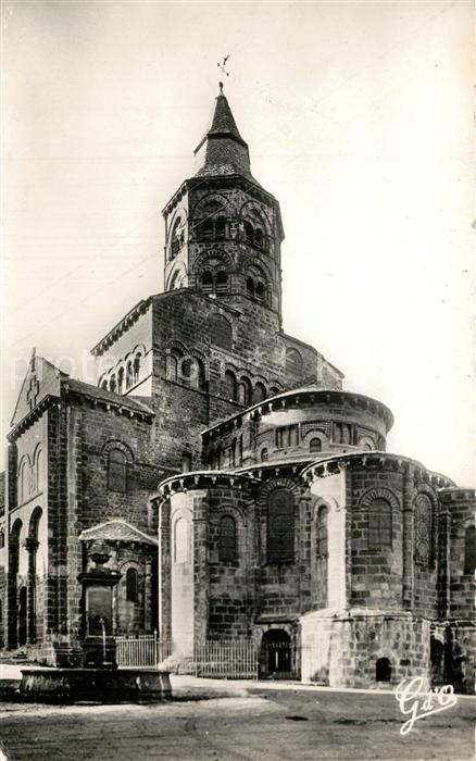 Orcival Chevet de l'Eglise Style Roman Auvergnot