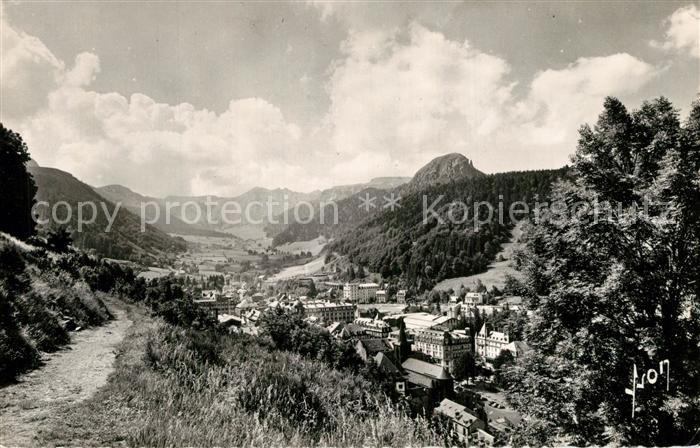 Le Mont-Dore Puy de Dome Vue Generale Chemin Melchi Roze Montagnes