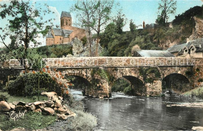 Saint-Ceneri-le-Gerei Eglise et le Pont