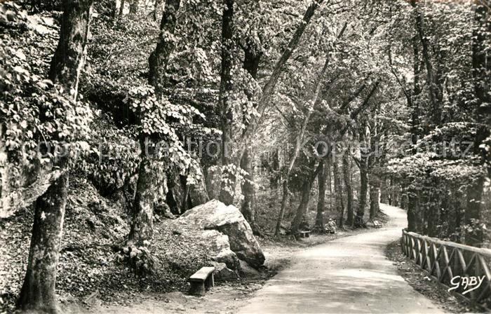 Bagnoles-de-l Orne Allée du Dante