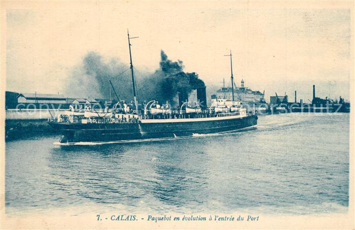 Calais Paquebot en évolution a l'entrée du Port