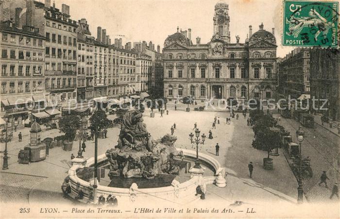 Lyon France Place des Terraux Hotel de Ville et Pal