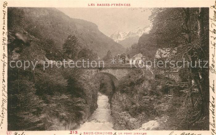 Eaux-Chaudes Les Pont d`enfer