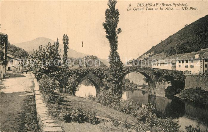 Bidarray Grand Pont et la Nive