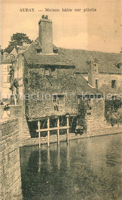 Auray Maison batie sur pilotis