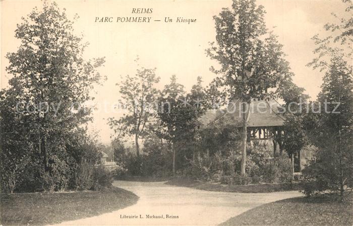Reims Champagne Ardenne Parc Pommery Un Kiosque