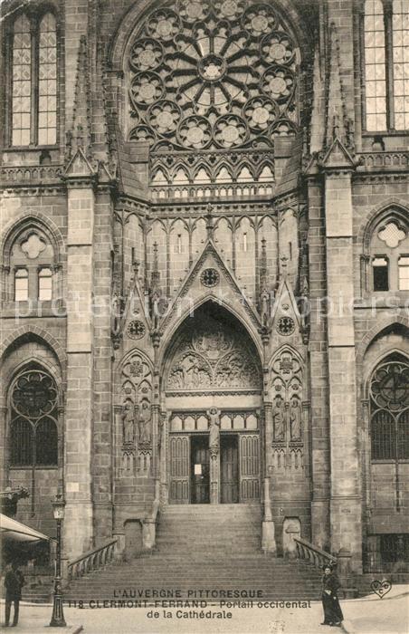 Clermont-Ferrand Portail occidental de la Cathedrale