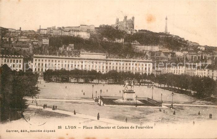 Lyon France Place Bellecour et Coteau de Fourviere