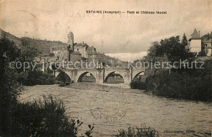 Estaing Aveyron Pont et Chateau feodal