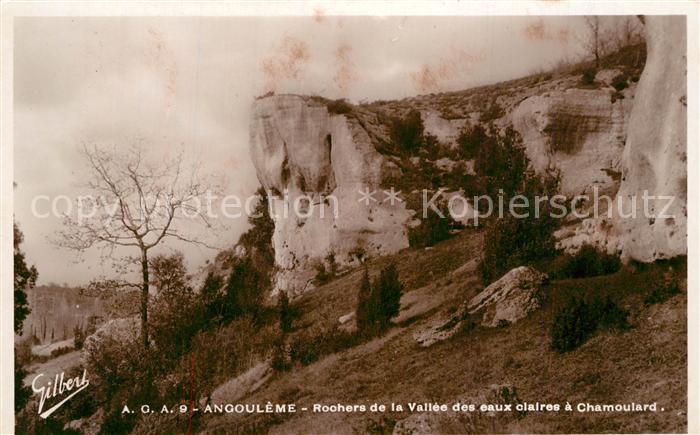 Angouleme Rochers de la Vallee des eaux claires a Chamoulard