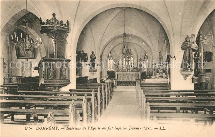 Domremy-la-Pucelle Vosges Intérieur de l'Eglise où fut baptisée J