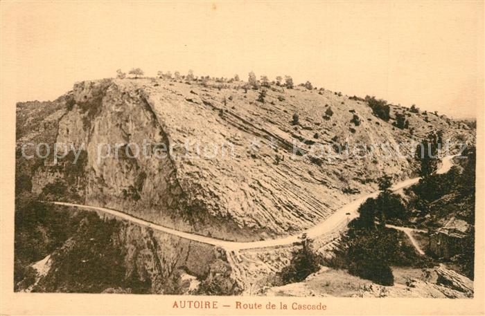 Autoire Route de la Cascade