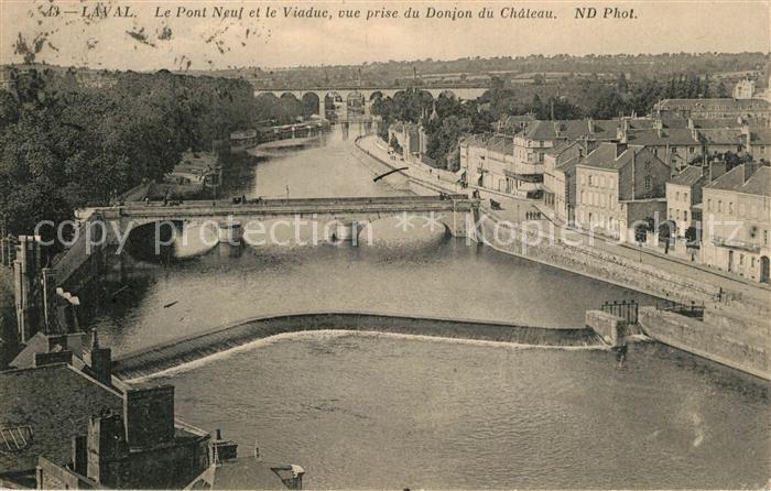 Laval Mayenne Pont neuf et le viaduc vue prise du donjon du Chateau