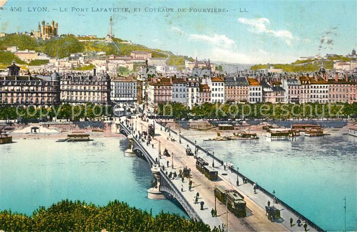 Lyon France Pont Lafayette et coteaux de Fourvière