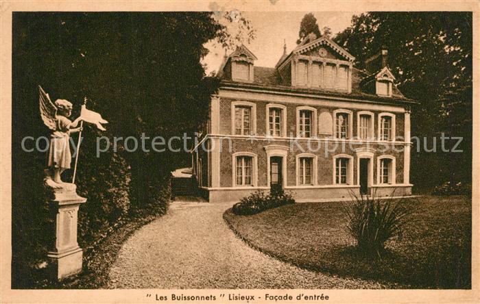 Lisieux Les Buissonnets facade d entrée