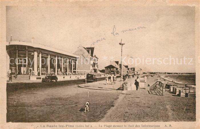 La Baule-les-Pins La plage devant le Hall des Informations