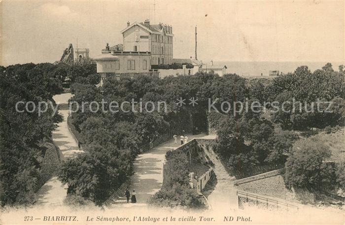 Biarritz Pyrenees Atlantiques Le Sémaphore Atalaye et la vieille tour