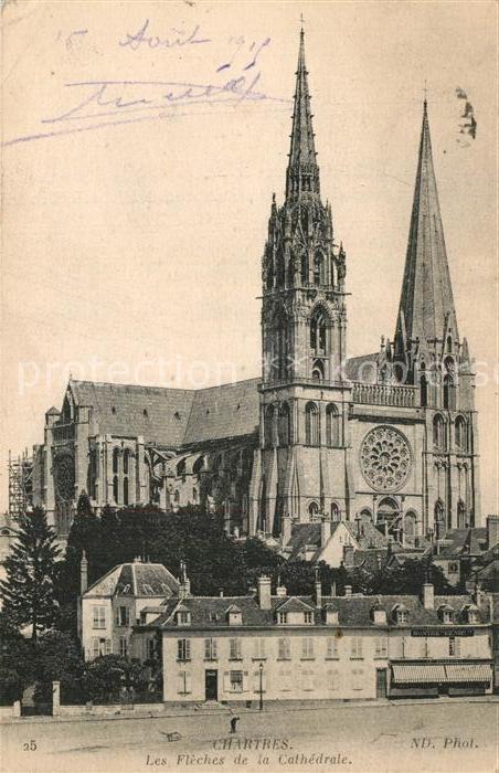 Chartres 28 Les Flèches de la Cathedrale