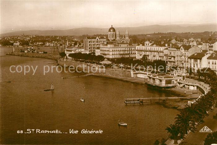 Saint-Raphael Var Vue Generale Côte d_Azur