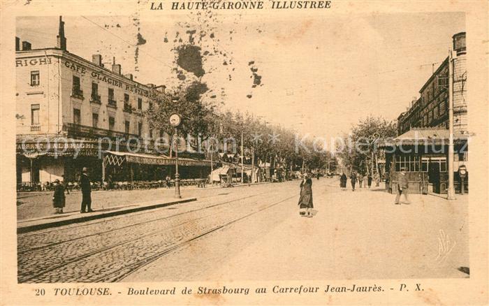 Toulouse Haute-Garonne Boulevard de Strasbourg au Carrefour Jean Jaurès