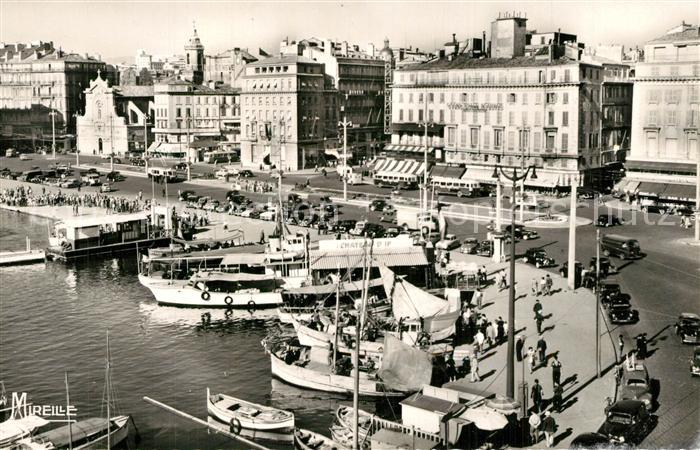 Marseille Bouches-du-Rhone Un coin du vieux port et Quai des Belge