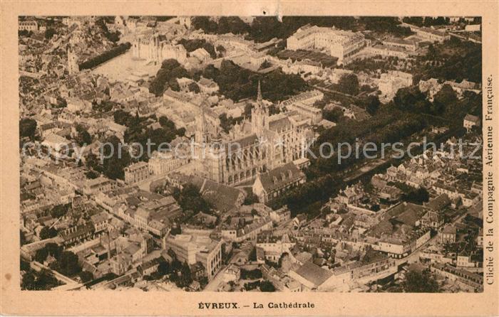 Evreux La Cathedrale vue aérienne