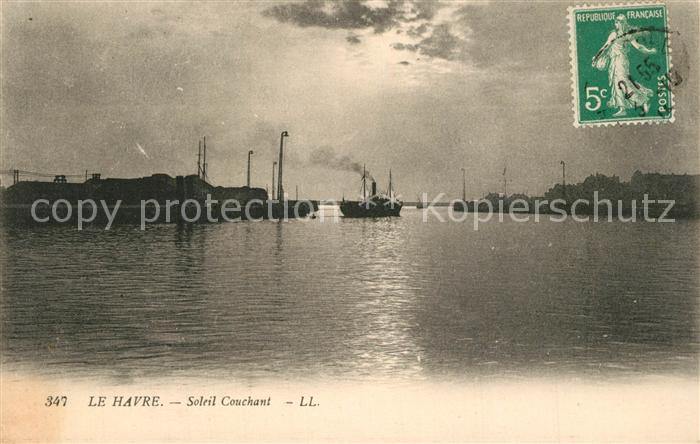 Le Havre Port Soleil couchant
