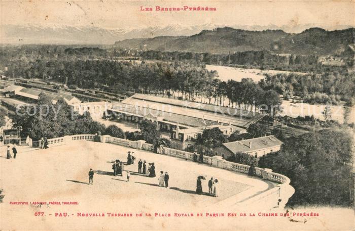 Pau 64 Nouvelle Terrasse de la Place Royale et Partie de la Chaîne des Pyrénées