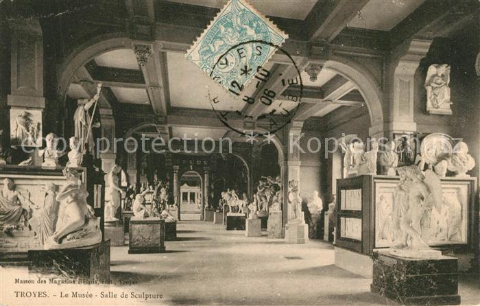 Troyes Aube Le Musee Salle de Sculpture