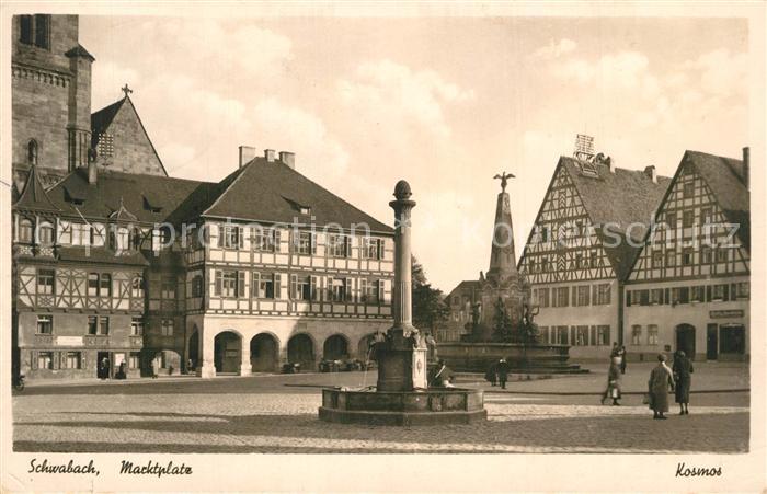 Schwabach Marktplatz Brunnen Denkmal Fachwerkhaeuser