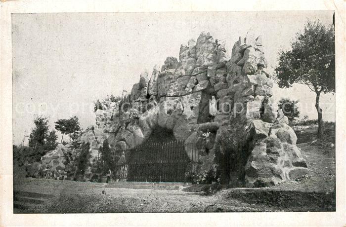 Etang-sur-Arroux Grotte de Notre Dame de Lourdes