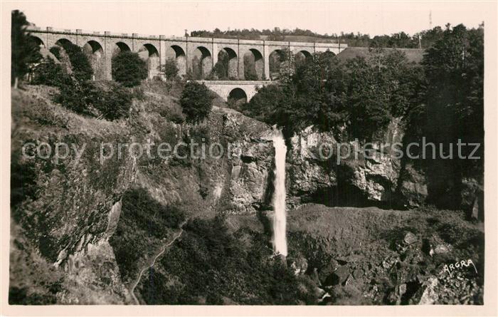 Mauriac Cantal La Cascade de Salins Viaduc
