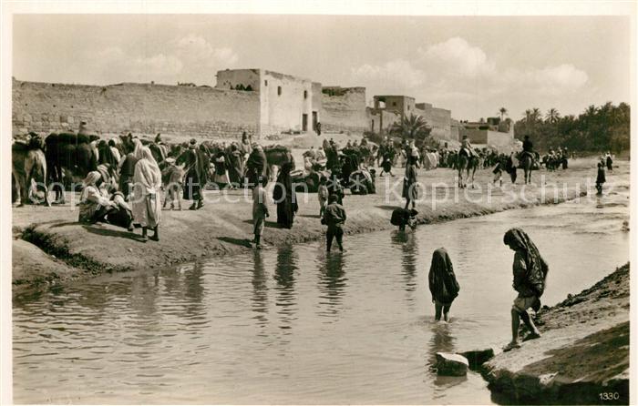 Gabes Oase Eingeborene am Fluss