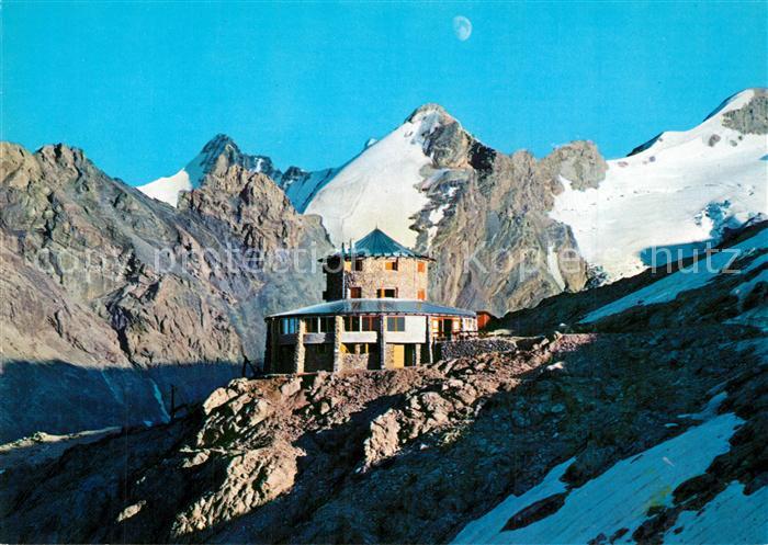 Stilfserjoch Passo dello Stelvio Rifugio Tibet Berghuette Alpen