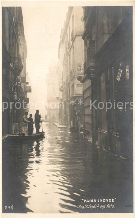 Paris Rue St Andre des Arts