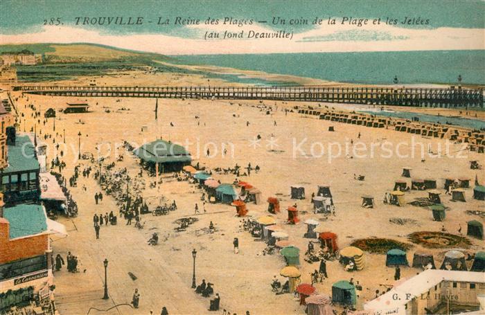 Trouville-Deauville La Reine des Plages Un coin de la Plage et les Jetees