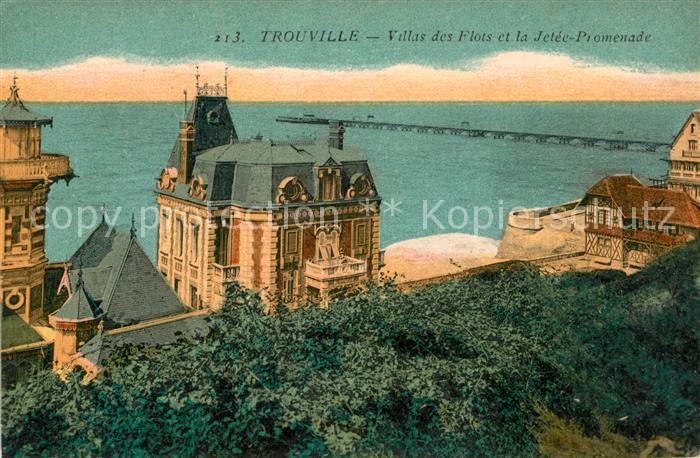 Trouville-Deauville Villas des Flots et la Jetee Promenade