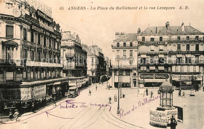 Angers La Place du Ralliement et la rue Lenepveu