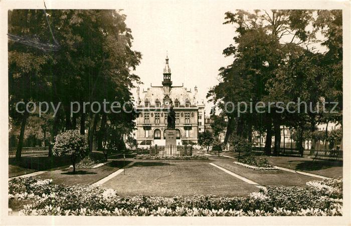 Vincennes Cours Marigny La Mairie