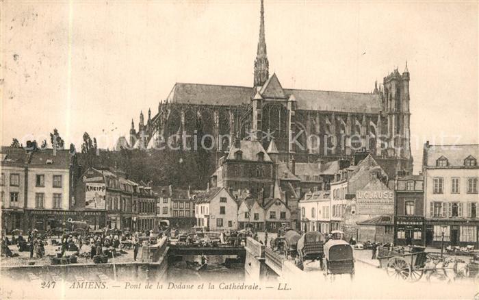 Amiens Pont de la Dodane et la Cathedrale