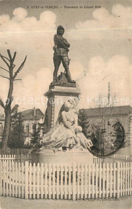 Vitry-le-Francois Monument du Colonel Moll