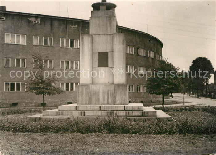 Strzelin Pomnik gen Swierczewskiego