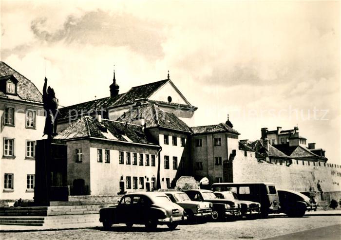 Warschau Masowien Altstadt mit Stadtmauer und Denkmal des Jan Kilinski